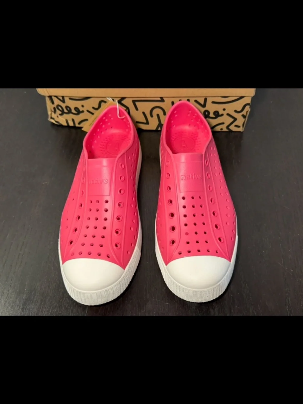 Native Jefferson Shoes Hollywood Pink/Shell White Big Kids US J6/EU 38.5